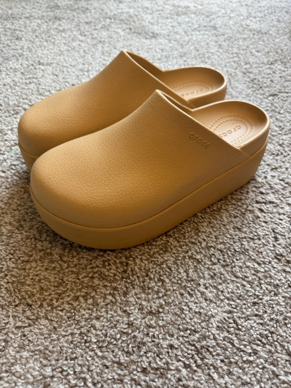 CROCS Dylan Platform Clog beige - Picture 1 of 6
